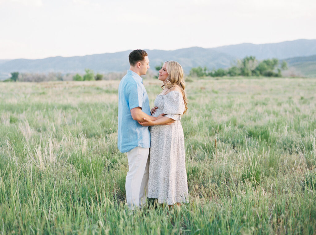 Maternity photography session in Greenville, SC by Chelsea Sliwa Photography