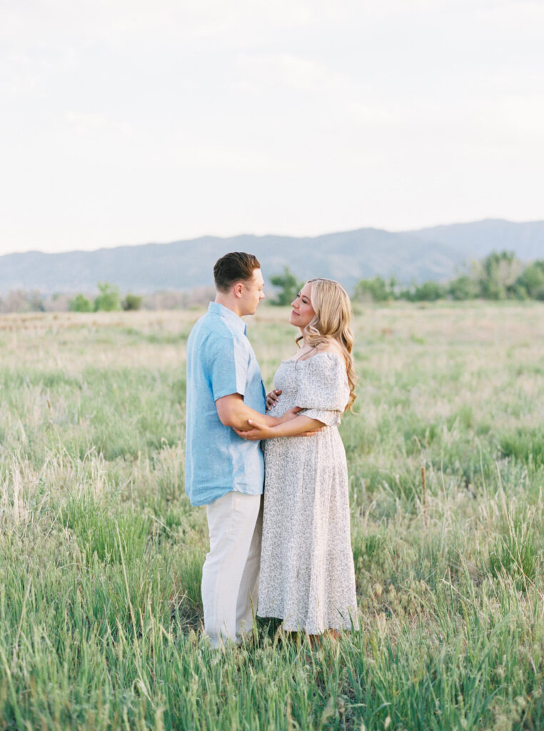 Maternity photography session in Greenville, SC by Chelsea Sliwa Photography