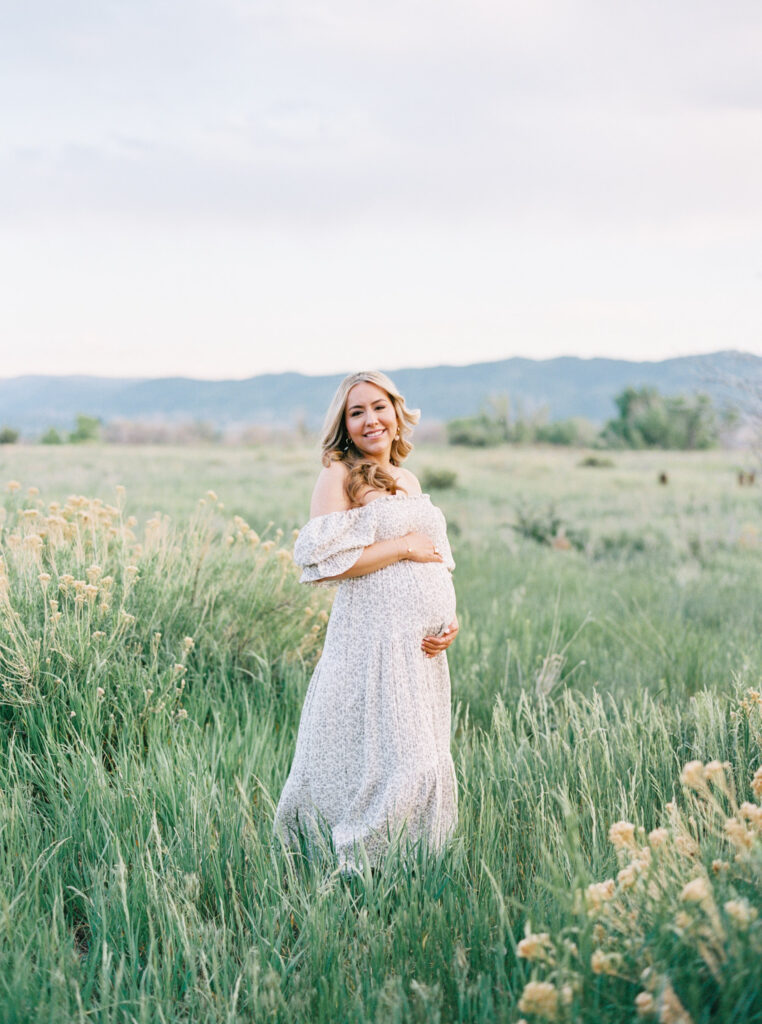 Maternity photography session in Greenville, SC by Chelsea Sliwa Photography