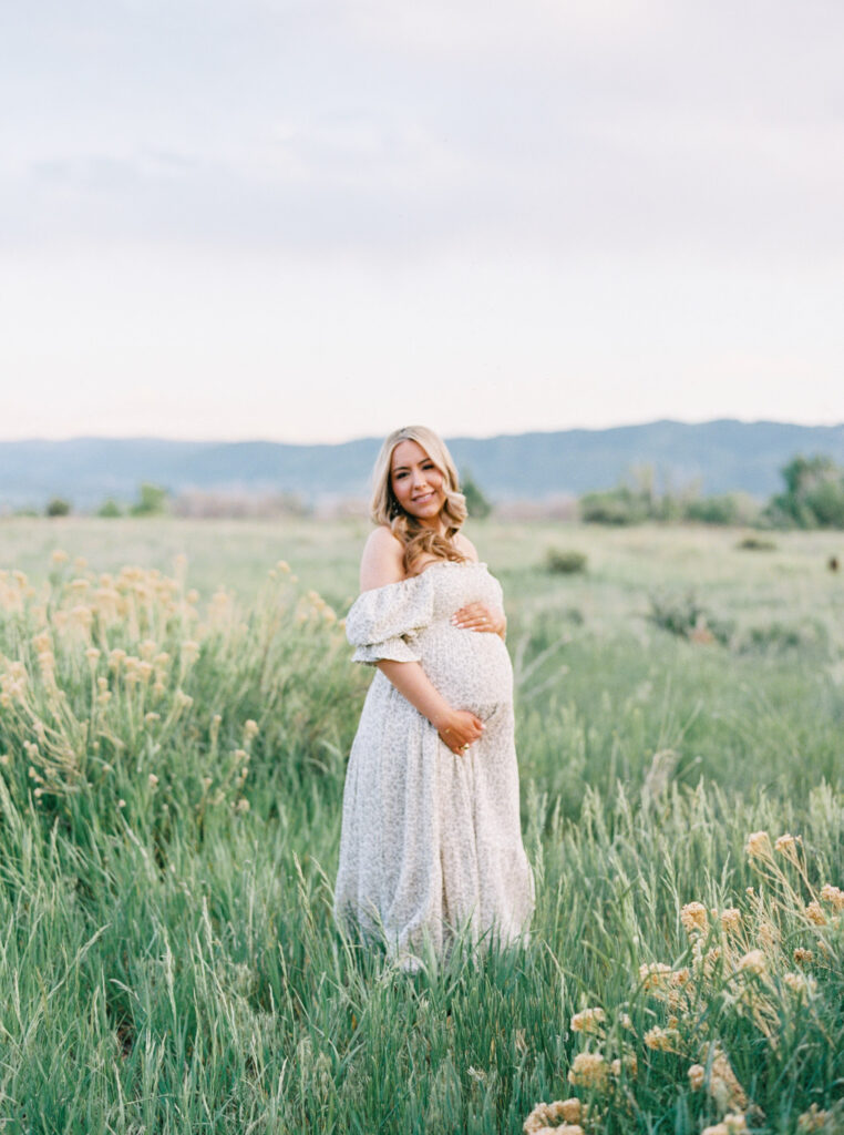 Maternity photography session in Greenville, SC by Chelsea Sliwa Photography