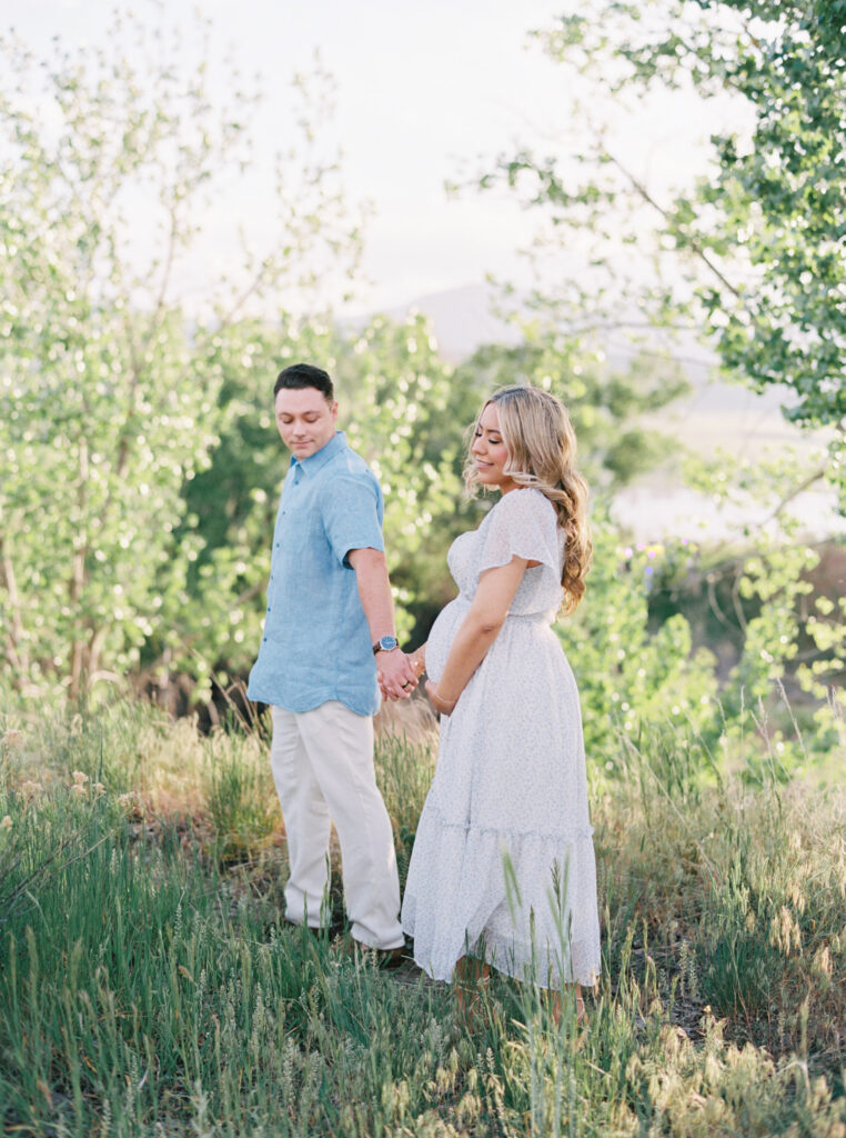 Maternity photography session in Greenville, SC by Chelsea Sliwa Photography