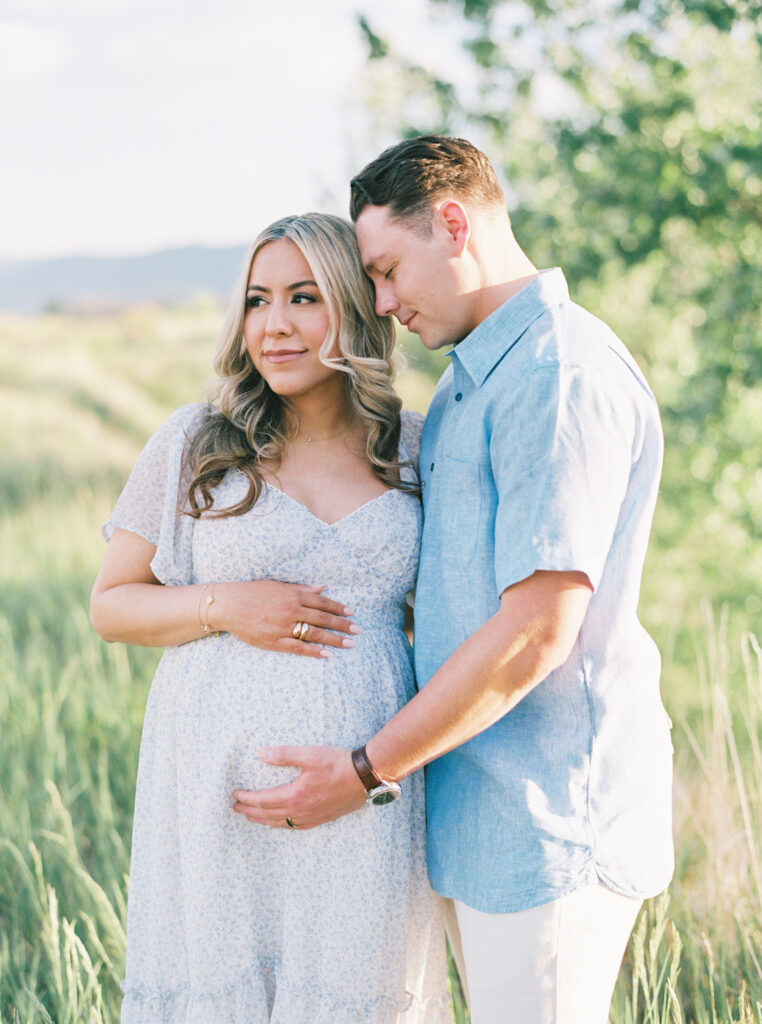 Maternity photography session in Greenville, SC by Chelsea Sliwa Photography