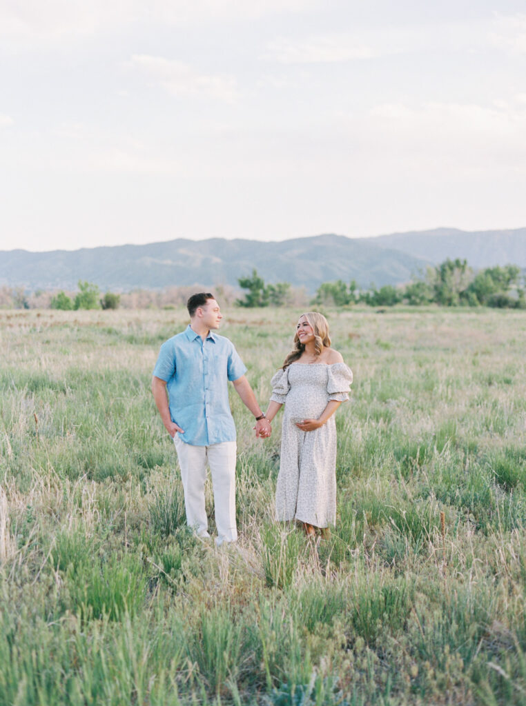 Maternity photography session in Greenville, SC by Chelsea Sliwa Photography